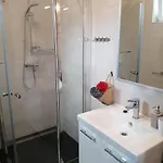 Apartment Leonard